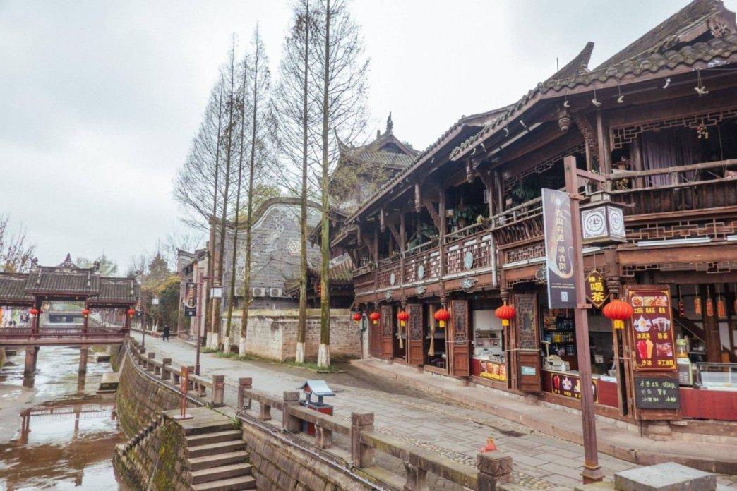 为什么一个月来两次月经怎么回事? - 最新热门话题讨论社区